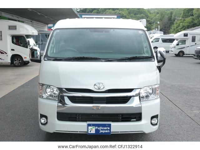 toyota hiace-wagon 2022 GOO_JP_700100180330250622002 image 1