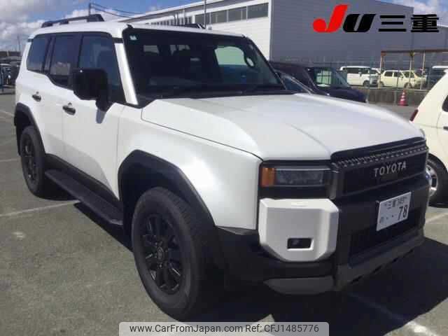 toyota land-cruiser-wagon 2024 CFJ1485776 image 1