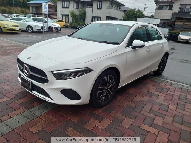 mercedes-benz a-class 2024 CFJ1852715 image 1