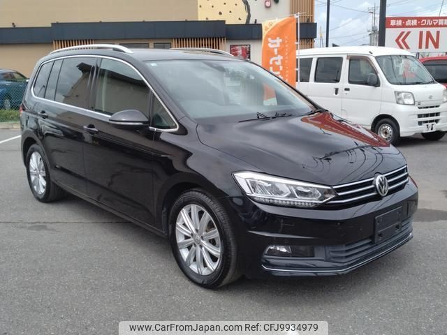 volkswagen golf-touran 2018 quick_quick_1TCZD_WVGZZZ1TZJW052088 image 2