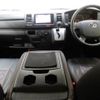 toyota regiusace-van 2016 CFJ1615896 image 5