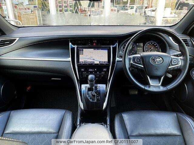 toyota harrier 2018 504928-923479 image 1