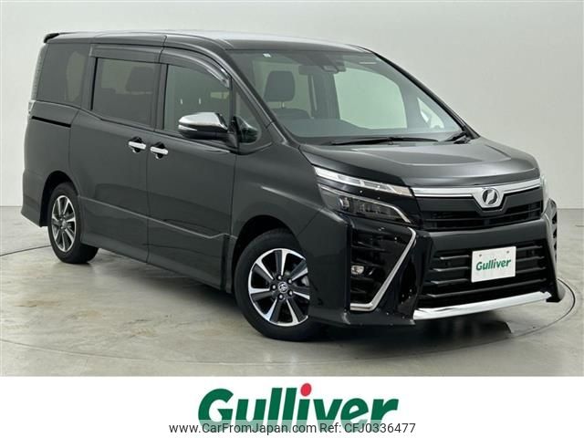 toyota voxy 2019 -TOYOTA--Voxy DBA-ZRR80W--ZRR80-0493898---TOYOTA--Voxy DBA-ZRR80W--ZRR80-0493898- image 1