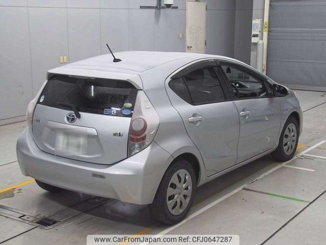 toyota aqua 2012 -TOYOTA 【豊田 500て2880】--AQUA NHP10-2006902---TOYOTA 【豊田 500て2880】--AQUA NHP10-2006902- image 2