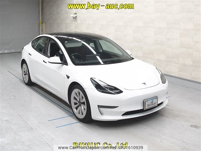 tesla tesla-model3 2021 CFJ1610939 image 1
