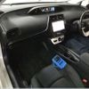 toyota prius 2016 -TOYOTA 【神戸 304ﾋ 745】--Prius DAA-ZVW50--ZVW50-6036031---TOYOTA 【神戸 304ﾋ 745】--Prius DAA-ZVW50--ZVW50-6036031- image 12