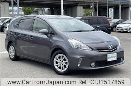 toyota prius-α 2012 CFJ1517859