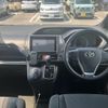 toyota voxy 2015 CFJ1647612 image 15