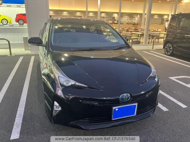 toyota prius 2016 -TOYOTA--Prius DAA-ZVW55--ZVW55-8013638---TOYOTA--Prius DAA-ZVW55--ZVW55-8013638- image 1