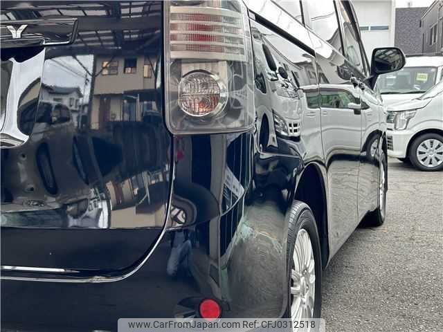 toyota voxy 2008 TE1898 image 2