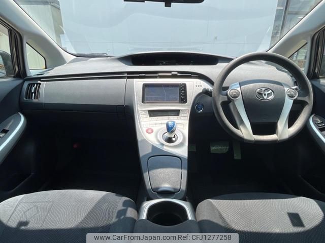 toyota prius 2015 quick_quick_ZVW30_ZVW30-1904259 image 2