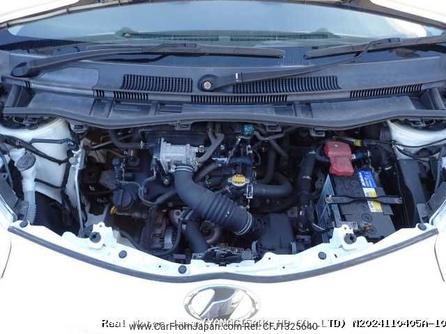 toyota iq 2010 3282185-N2024110405A-10 image 2
