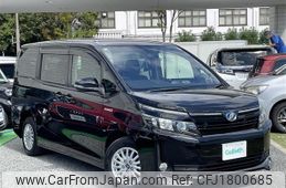 toyota voxy 2014 CFJ1800685