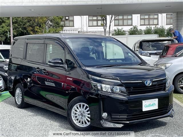toyota voxy 2014 CFJ1800685 image 1