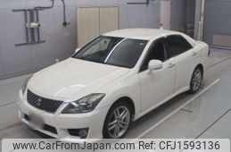 toyota crown 2012 CFJ1593136