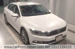 volkswagen passat 2018 -VOLKSWAGEN--VW Passat 3CDFC-JE127374---VOLKSWAGEN--VW Passat 3CDFC-JE127374-