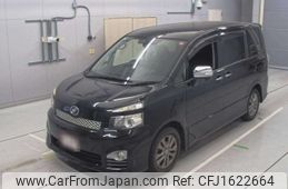 toyota voxy 2010 CFJ1622664