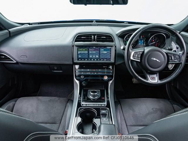 jaguar xe 2018 -JAGUAR--Jaguar XE CBA-JA3VA--SAJAB4AVXHA957551---JAGUAR--Jaguar XE CBA-JA3VA--SAJAB4AVXHA957551- image 2