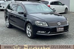 volkswagen passat-variant 2012 -VOLKSWAGEN 【名変中 】--VW Passat Variant 3CCAX--CE158729---VOLKSWAGEN 【名変中 】--VW Passat Variant 3CCAX--CE158729-