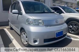 toyota porte 2004 CFJ1663844