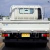 hino dutro 2017 N9024080016F-90 image 9