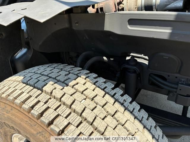 isuzu giga 2017 GOO_NET_EXCHANGE_0401859A30250619W001 image 2