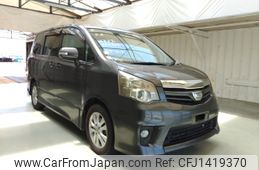 toyota noah 2013 ENHANCEAUTO_1_ea301820