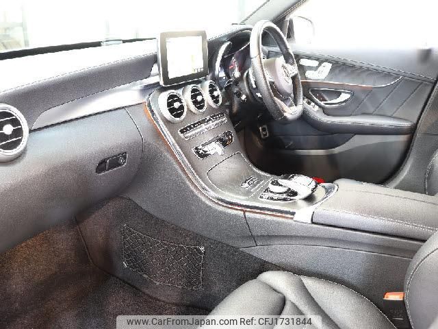 mercedes-benz c-class 2018 CFJ1731844 image 2