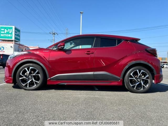 toyota c-hr 2017 quick_quick_DAA-ZYX10_ZYX10-2011633 image 2