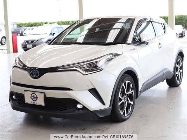 toyota c-hr 2019 quick_quick_DAA-ZYX10_ZYX10-2160352 image 1