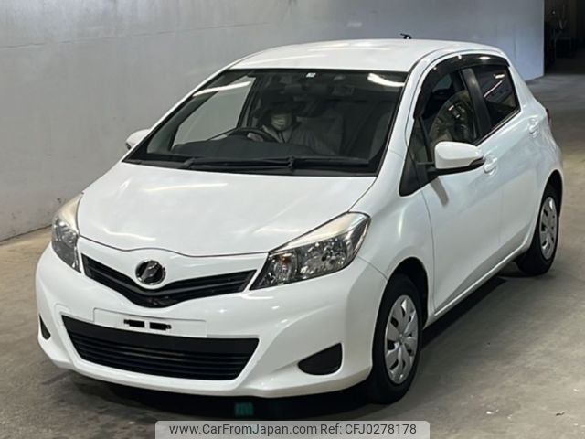 toyota vitz 2013 -TOYOTA--Vitz NSP130-2135702---TOYOTA--Vitz NSP130-2135702- image 1