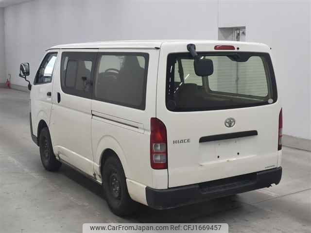 toyota hiace-van undefined CFJ1669457 image 2