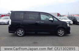 toyota voxy 2008 NIKYO_XE97998