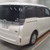 toyota voxy 2017 quick_quick_DAA-ZWR80G_0267656 image 3