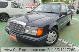 mercedes-benz e-class 1993 -MERCEDES-BENZ 【和歌山 33ﾃ3475】--Benz E Class 124028--1B926828---MERCEDES-BENZ 【和歌山 33ﾃ3475】--Benz E Class 124028--1B926828-
