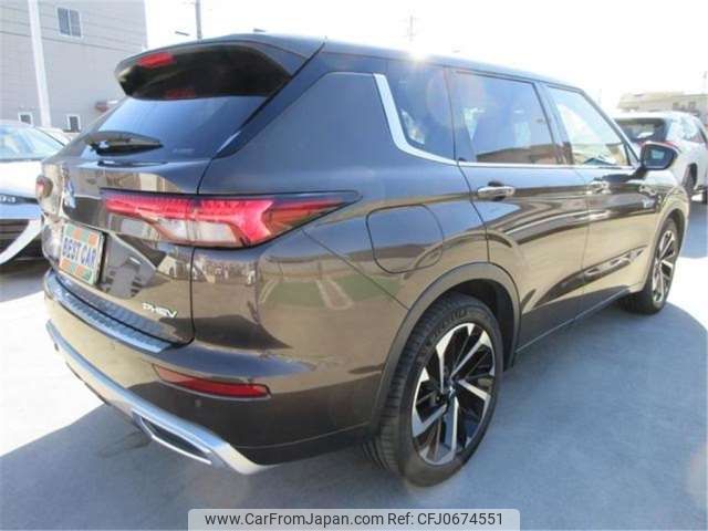 mitsubishi outlander-phev 2022 -MITSUBISHI 【名古屋 334】--Outlander PHEV GN0W--GN0W-0200536---MITSUBISHI 【名古屋 334】--Outlander PHEV GN0W--GN0W-0200536- image 2