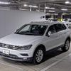 volkswagen tiguan 2018 -VOLKSWAGEN--VW Tiguan WVGZZZ5NZJW980564---VOLKSWAGEN--VW Tiguan WVGZZZ5NZJW980564- image 5