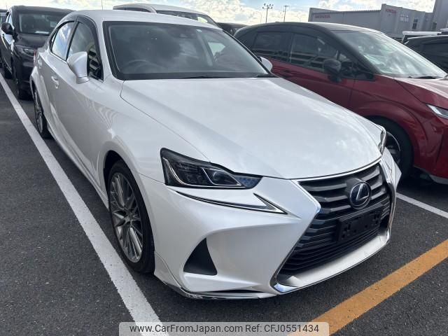 lexus is 2017 quick_quick_DAA-AVE30_AVE30-5061042 image 2