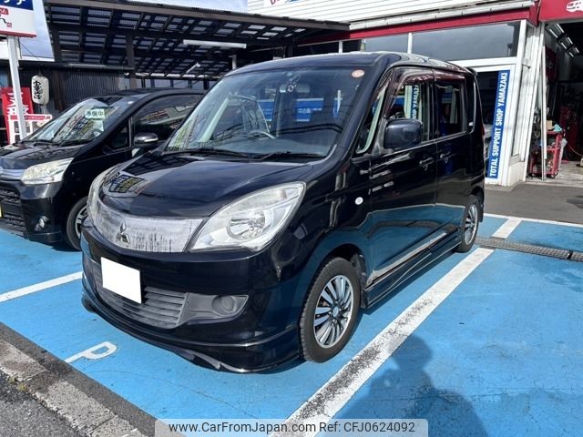 mitsubishi delica-d2 2011 CFJ0624092 image 1