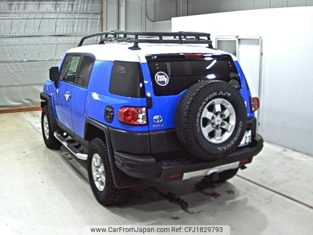 toyota fj-cruiser 2011 CFJ1829793 image 2