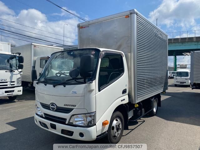 hino dutro 2019 GOO_NET_EXCHANGE_0802180A30240604W002 image 1