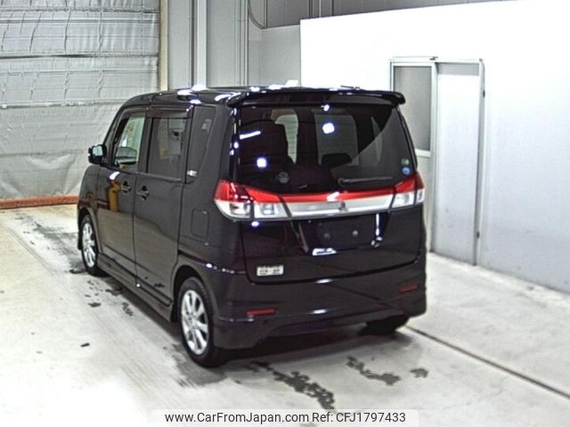 mitsubishi delica-d2 2013 CFJ1797433 image 2
