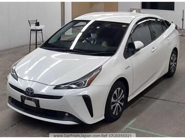 toyota prius 2019 quick_quick_DAA-ZVW51_6119386 image 1