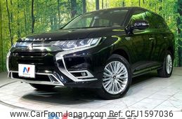 mitsubishi outlander-phev 2019 CFJ1597036