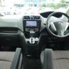 nissan serena 2016 -NISSAN--Serena DAA-HFC26--HFC26-302139---NISSAN--Serena DAA-HFC26--HFC26-302139- image 17