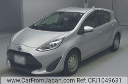 toyota aqua 2017 -TOYOTA 【新潟 502ﾈ4769】--AQUA DAA-NHP10--NHP10-6643975---TOYOTA 【新潟 502ﾈ4769】--AQUA DAA-NHP10--NHP10-6643975-