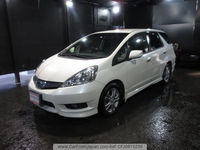 honda fit-shuttle-hybrid 2012 quick_quick_GP2_GP2-3030103 image 1