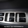 toyota noah 2005 3282185-N2025040005A-24 image 26