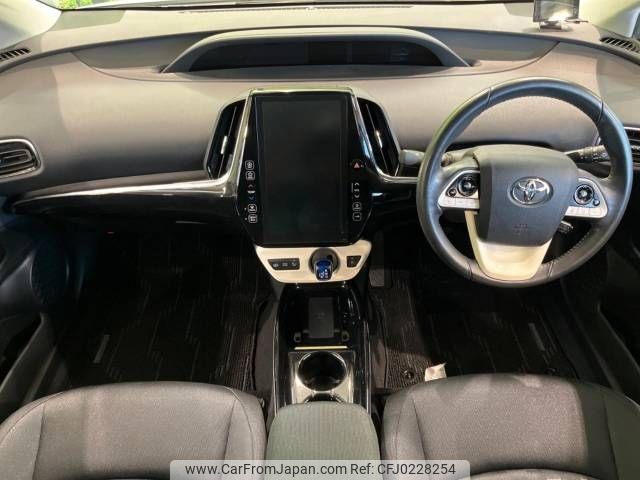 toyota prius-phv 2018 -TOYOTA--Prius PHV DLA-ZVW52--ZVW52-3069536---TOYOTA--Prius PHV DLA-ZVW52--ZVW52-3069536- image 2