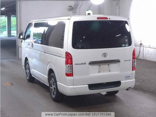 toyota regiusace-van 2018 CFJ1751396 image 2